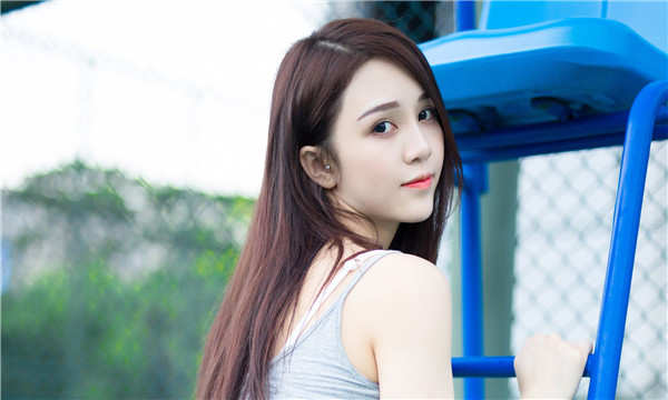秀峰如何选择靠谱的试管代育生子机构，助您拥有自己的孩子